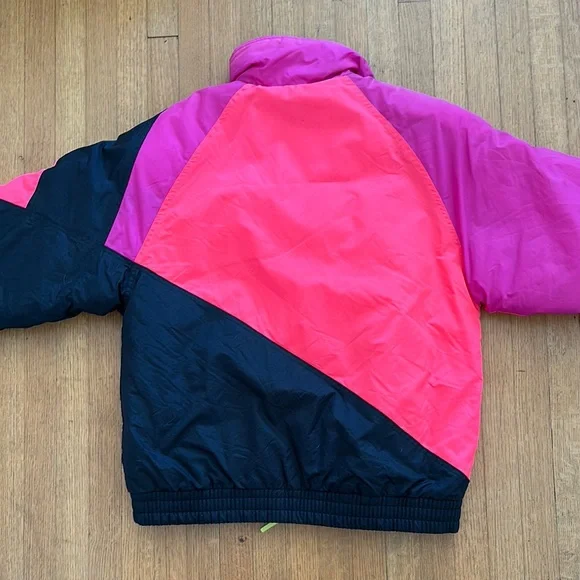 Vintage Europa by Helly Hansen Pink and Black Ski Jacket size 10/M - Picture 5 of 5